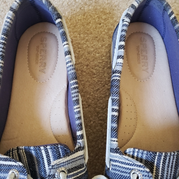 Shoes - Picture 2 of 2